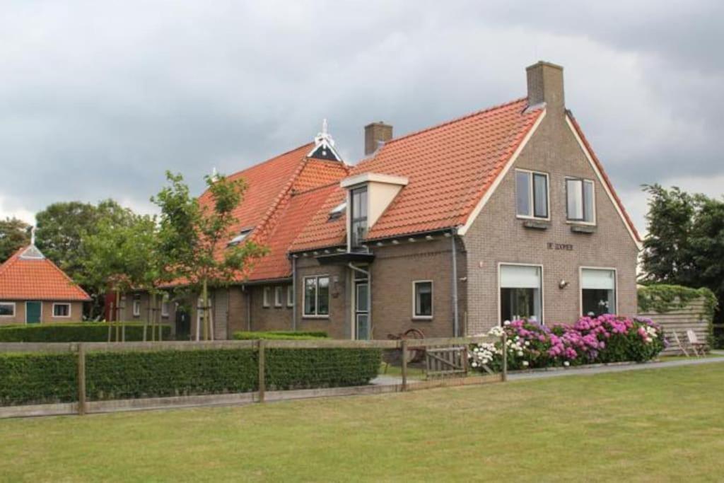 Ballumerhoeve Petit Lodge Eksteriør billede
